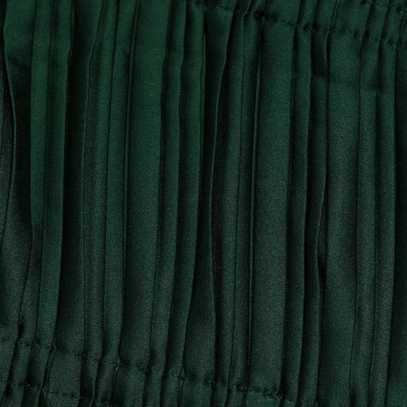 Wayf Payton Tie-Front Blouse. Emerald Green, Size SMALL. NWT - Picture 6 of 9